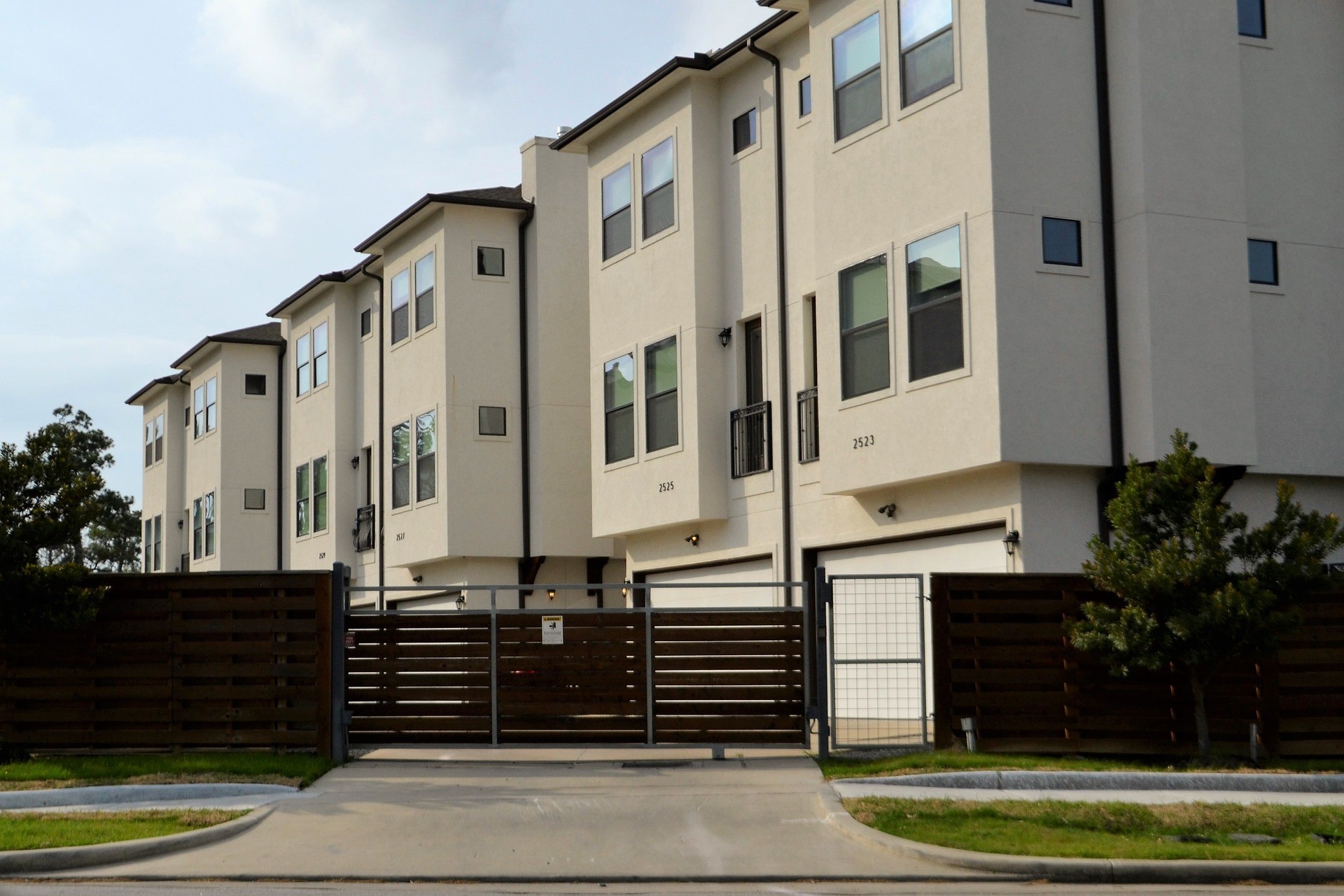 11 South Warshire
